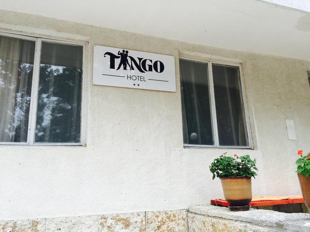 Hotel Tango 골든샌드 외부 사진